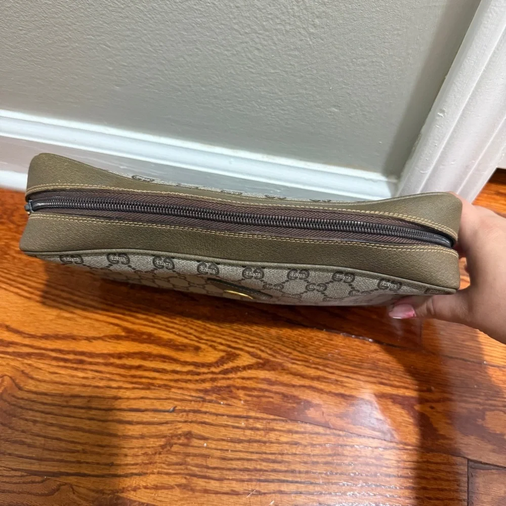 Gucci Plus Vintage Toiletry Bag - Picture 5 of 9